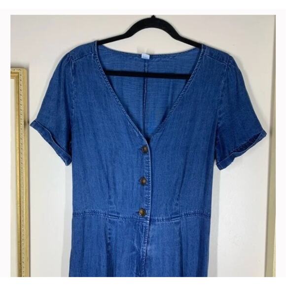Old Navy Chambray Denim button up Jumpsuit short sleeved size large - Picture 4 of 10